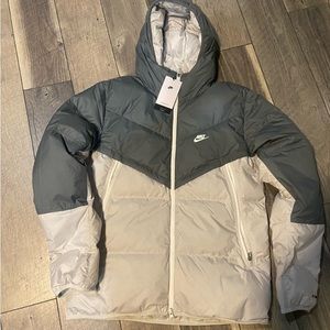 Brand New Grey Nike Jacket. Size Medium. Worth 200. Tags still included.